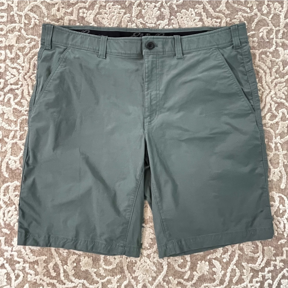 Eddie Bauer Men’s Voyager Flex 10” Chino Shorts - Picture 3 of 12